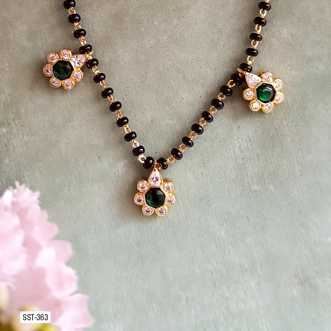 SST 363 | ELEGANT GREEN STONE MANGALSUTRA