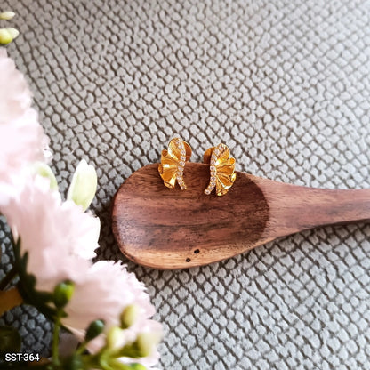 SST 364 | LUMINOUS GEMSTONE WHIRL EARRINGS