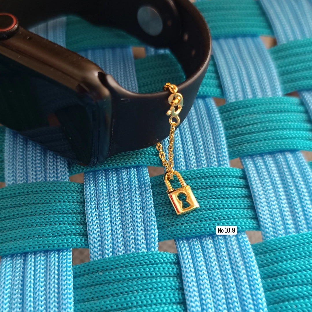 SST 366 | LOCK PENDENT WATCH CHARM