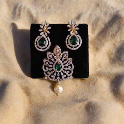 SST 286 + 411 | LUXURIOUS EMERALD AND DIAMOND-STYLE PENDENT SET