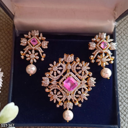 SST 367 | ELEGANT STONE AND PEARL PENDENT AND EARRRINGS