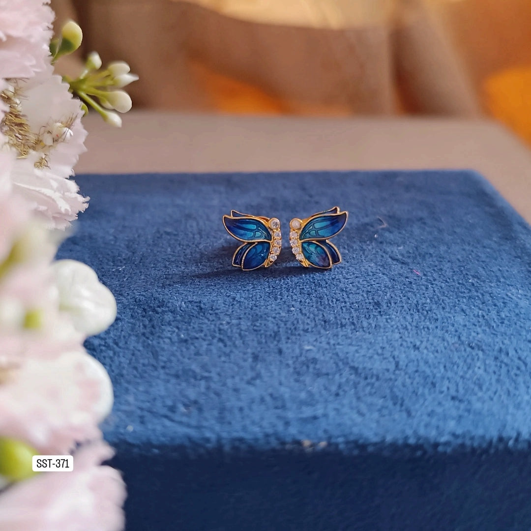 SST 371 | CHARMING BUTTERFLY EARRINGS