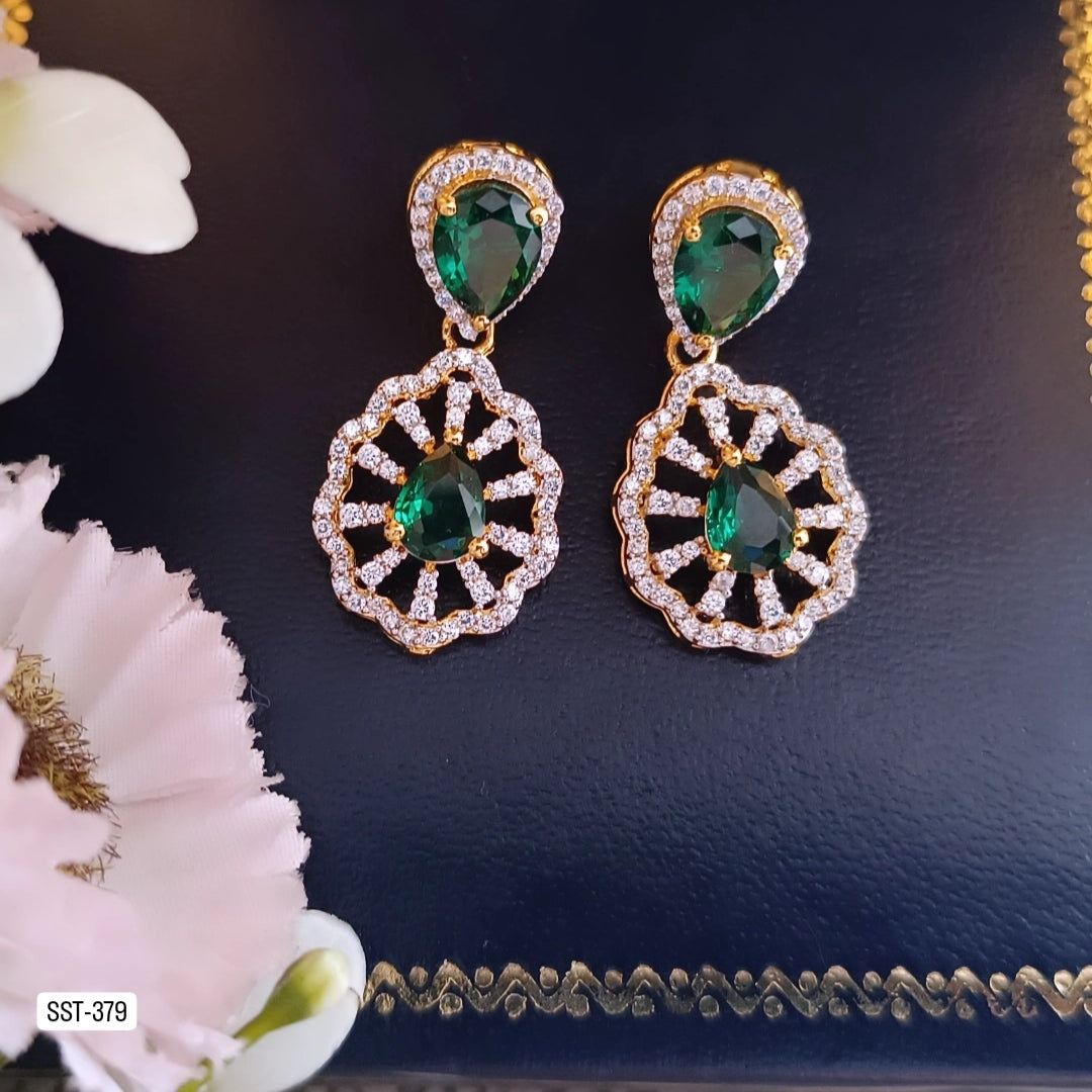 SST 379 | ELEGANT EMERALD DROP EARRINGS