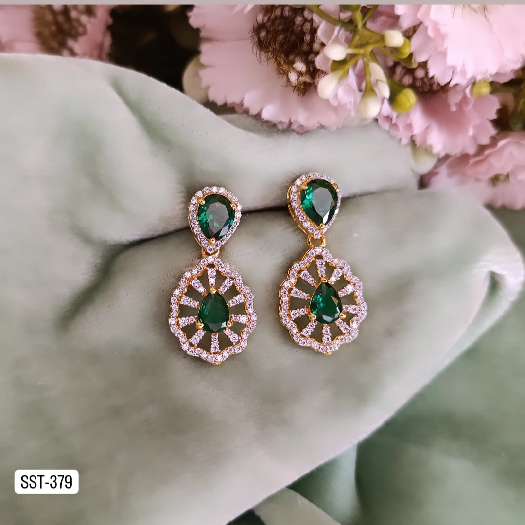 SST 379 | ELEGANT EMERALD DROP EARRINGS