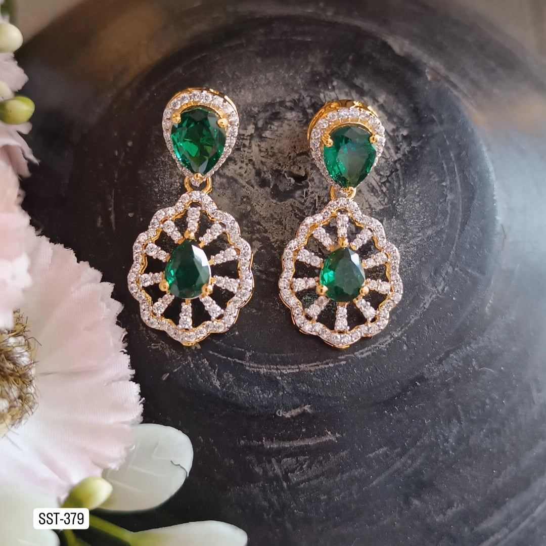 SST 379 | ELEGANT EMERALD DROP EARRINGS