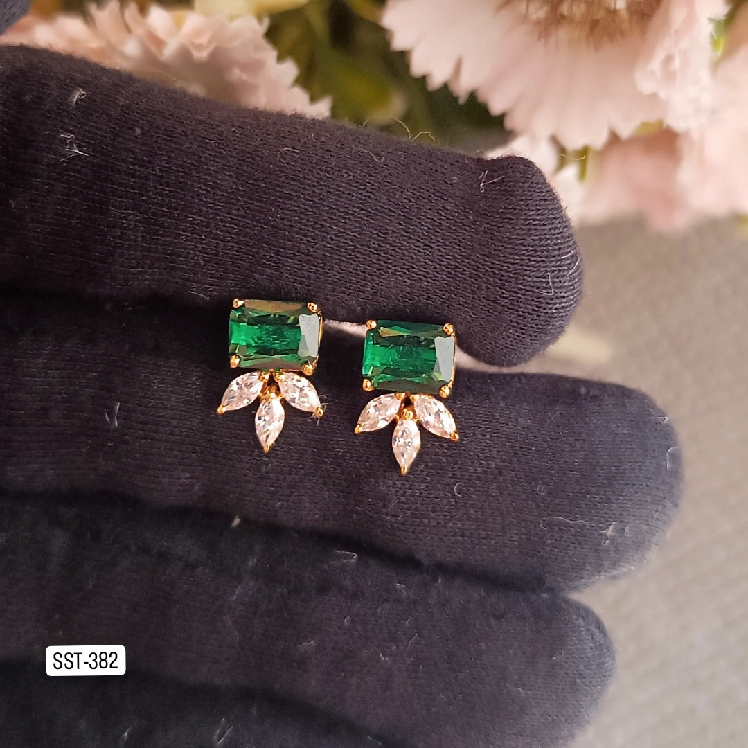 SST 382 | EMERALD AND LEAF EARRINGS