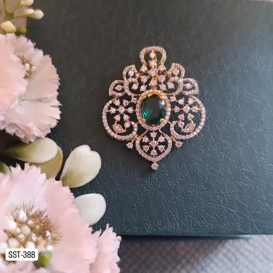 SST 388 | ELEGANT GREEN STONE PENDENT