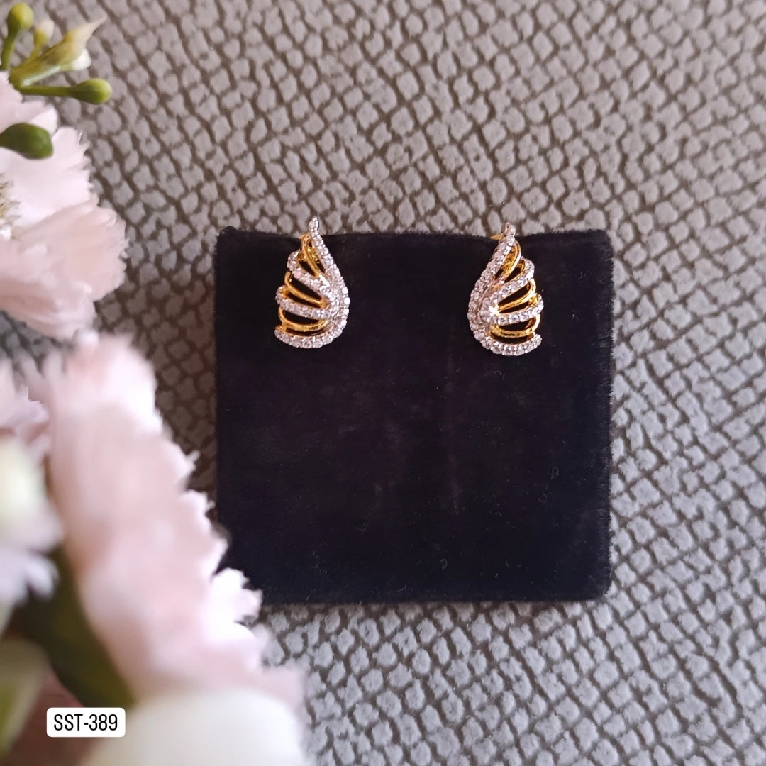 SST 389 | ELEGANT WING DESIGN EARRINGS