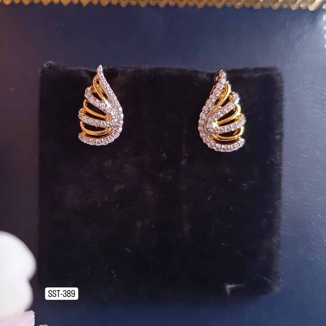 SST 389 | ELEGANT WING DESIGN EARRINGS
