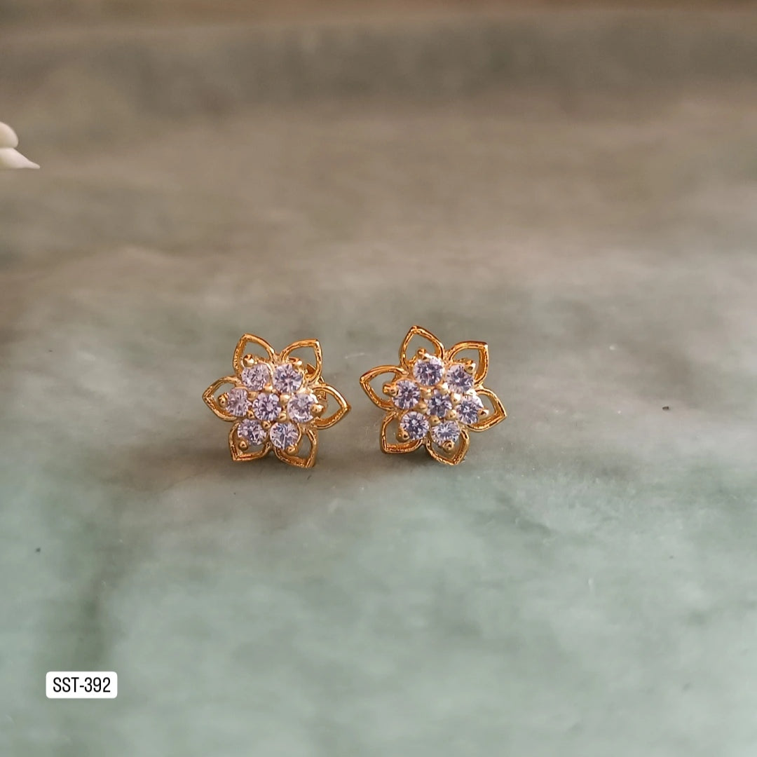 SST 392 | FLOWER STUD EARRINGS