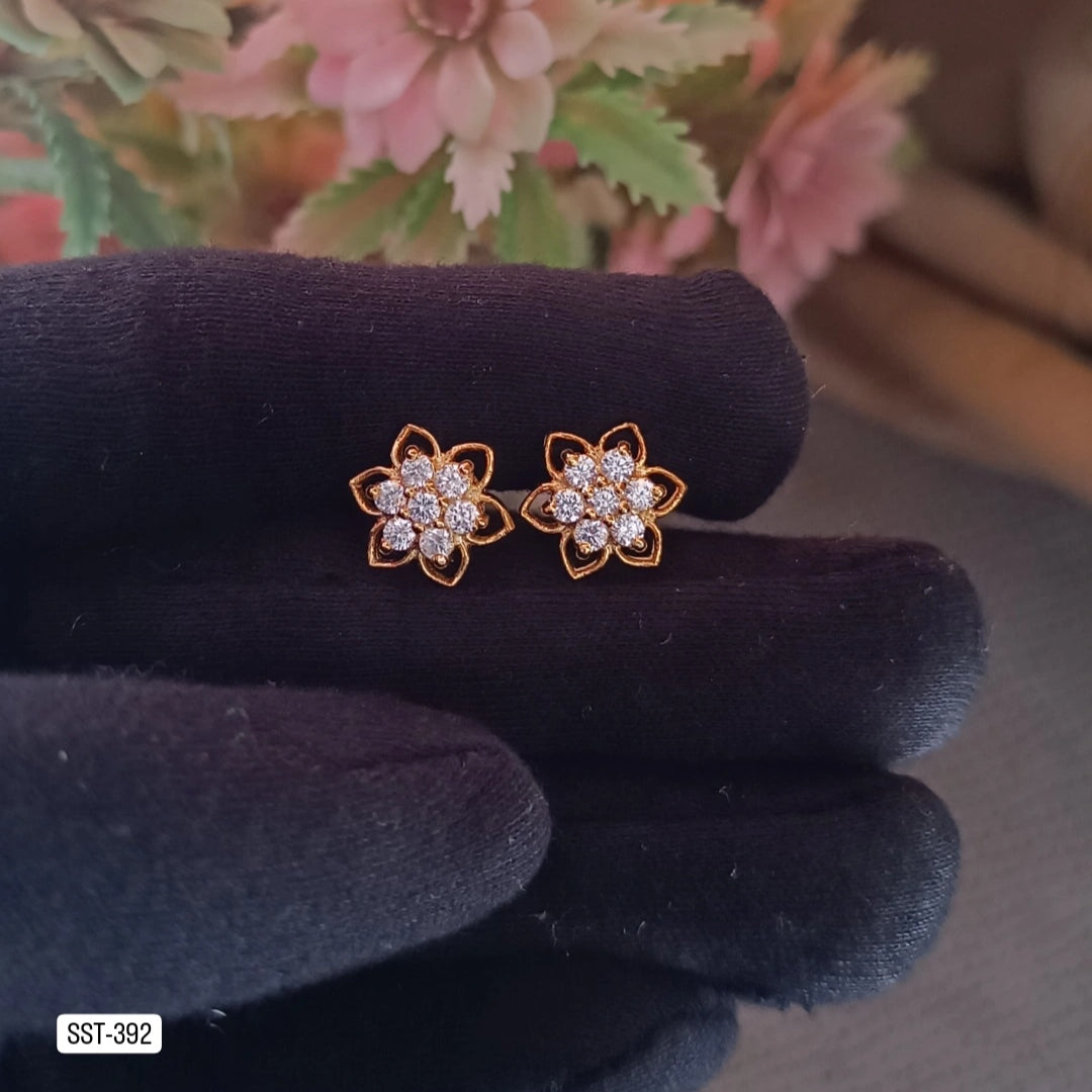 SST 392 | FLOWER STUD EARRINGS