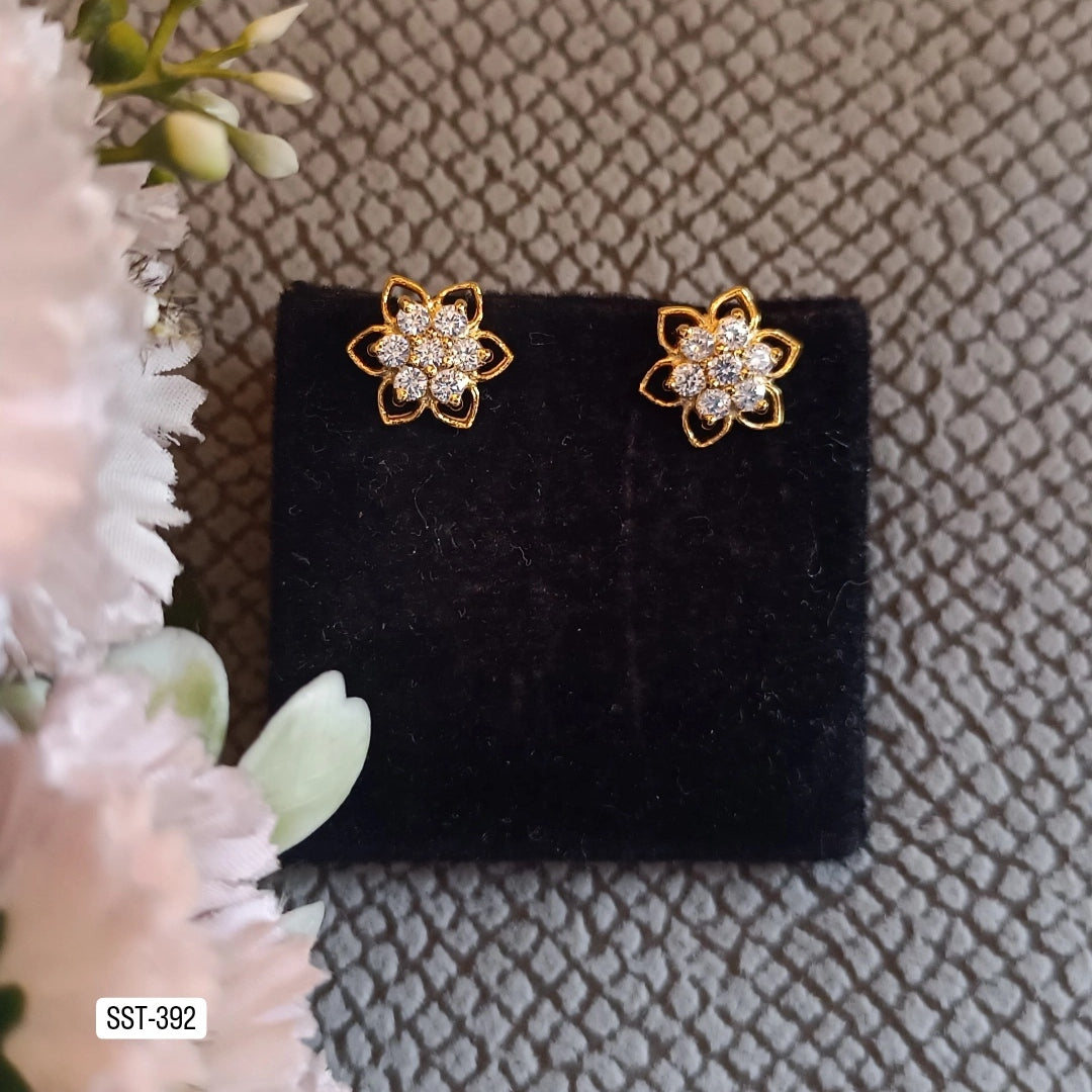 SST 392 | FLOWER STUD EARRINGS