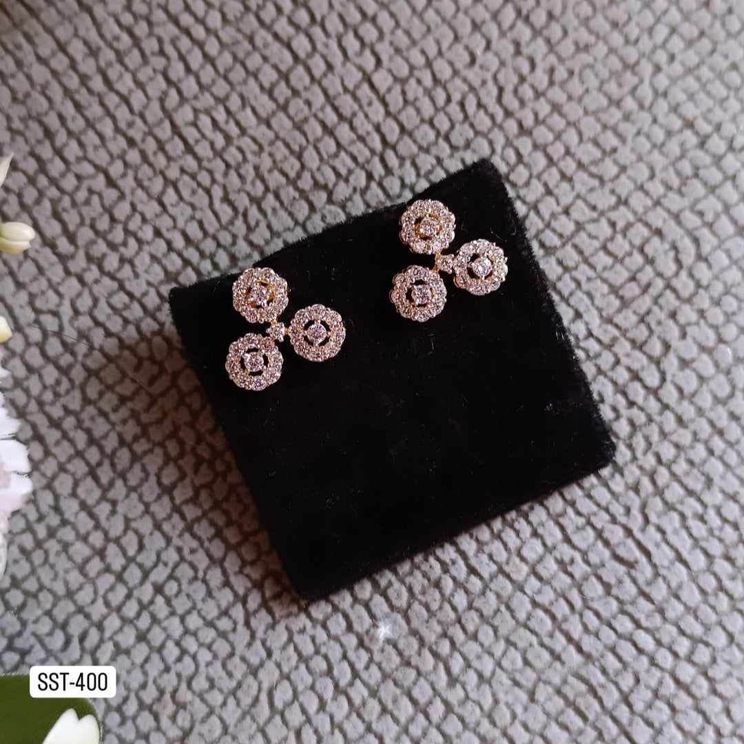 SST 400 | SPARKLING FLORAL EARRINGS