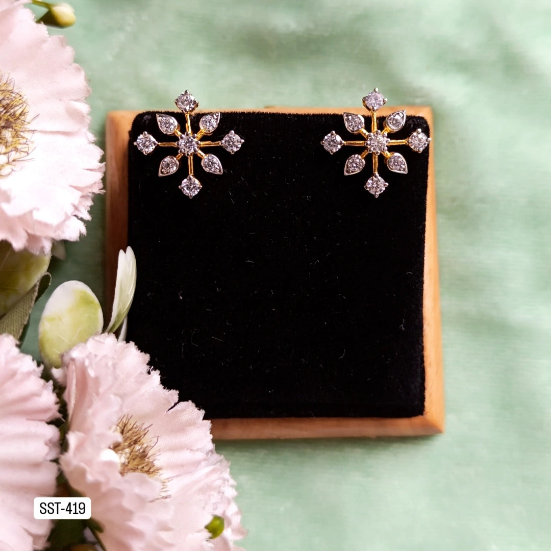 SST 419 | STUNNING SNOWFLAKE EARRINGS