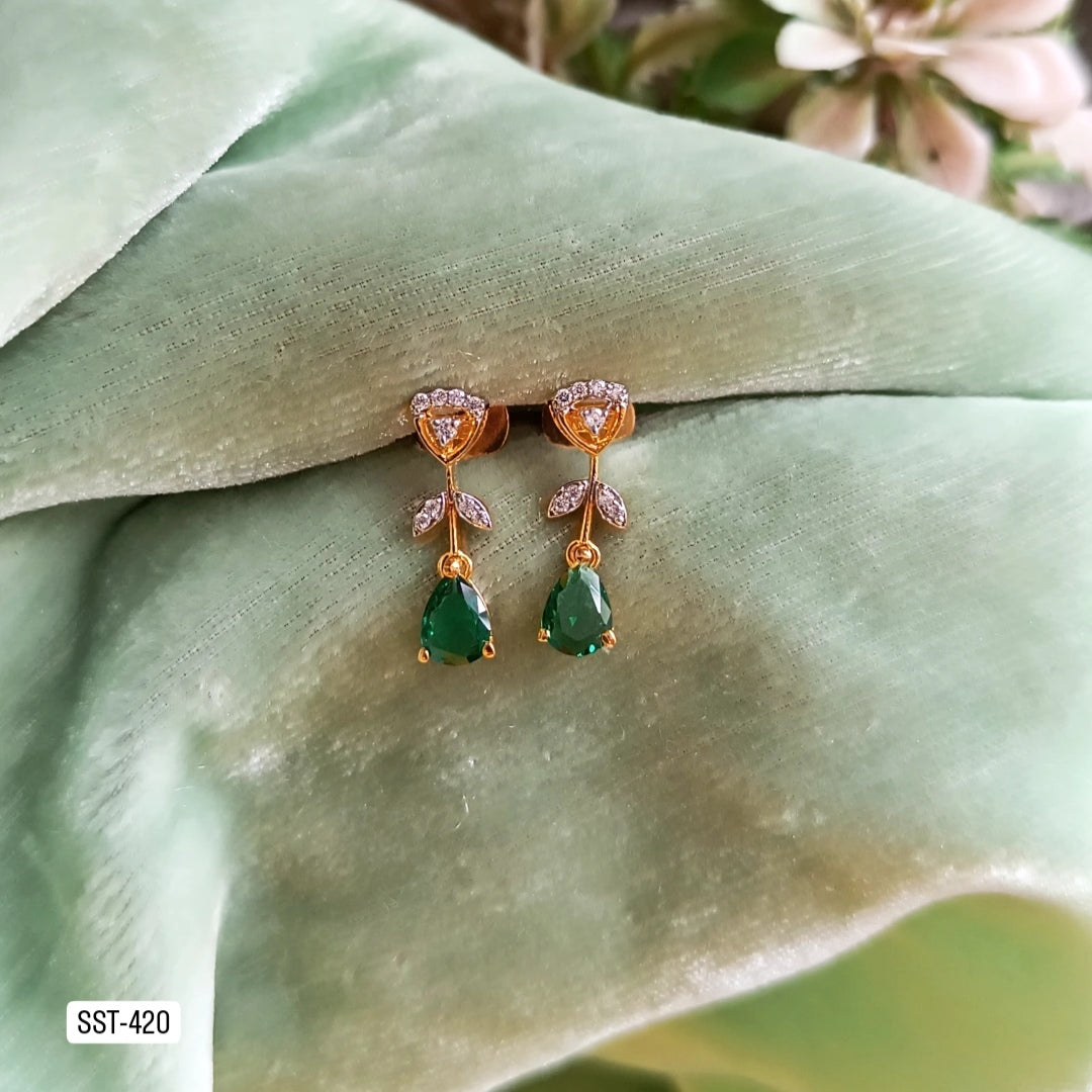 SST 420 |  ELEGANT FLOWER DROP EARRINGS