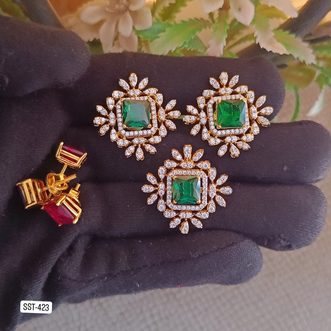 SST 423 | ELEGANT PENDENT AND EARRINGS SET