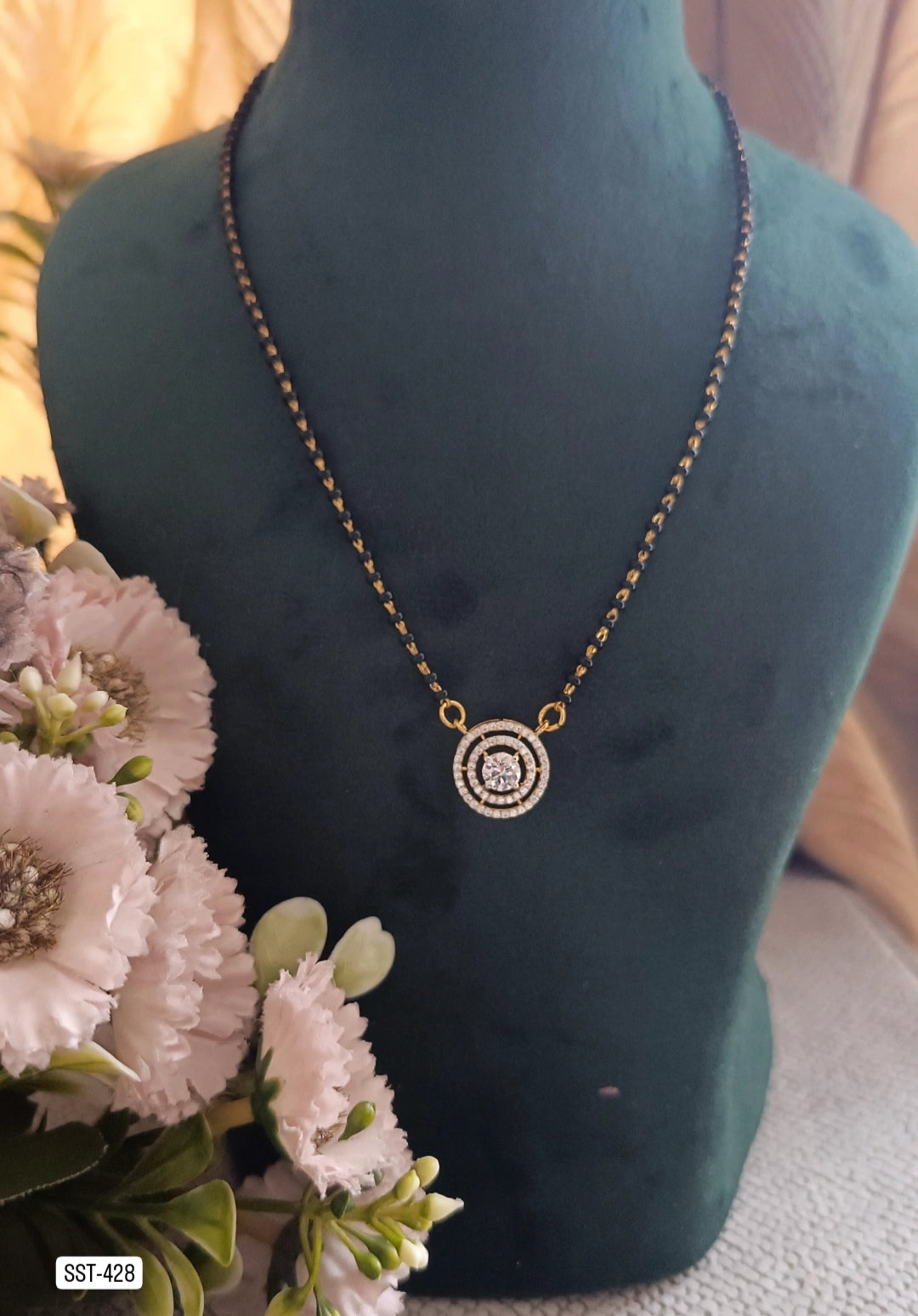 SST 428 | CIRCULAR PENDANT MANGALSUTRA