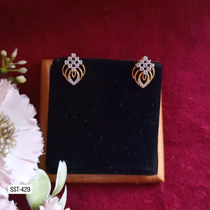 SST 429 | ELEGANT FLOWER DESIGN EARRINGS