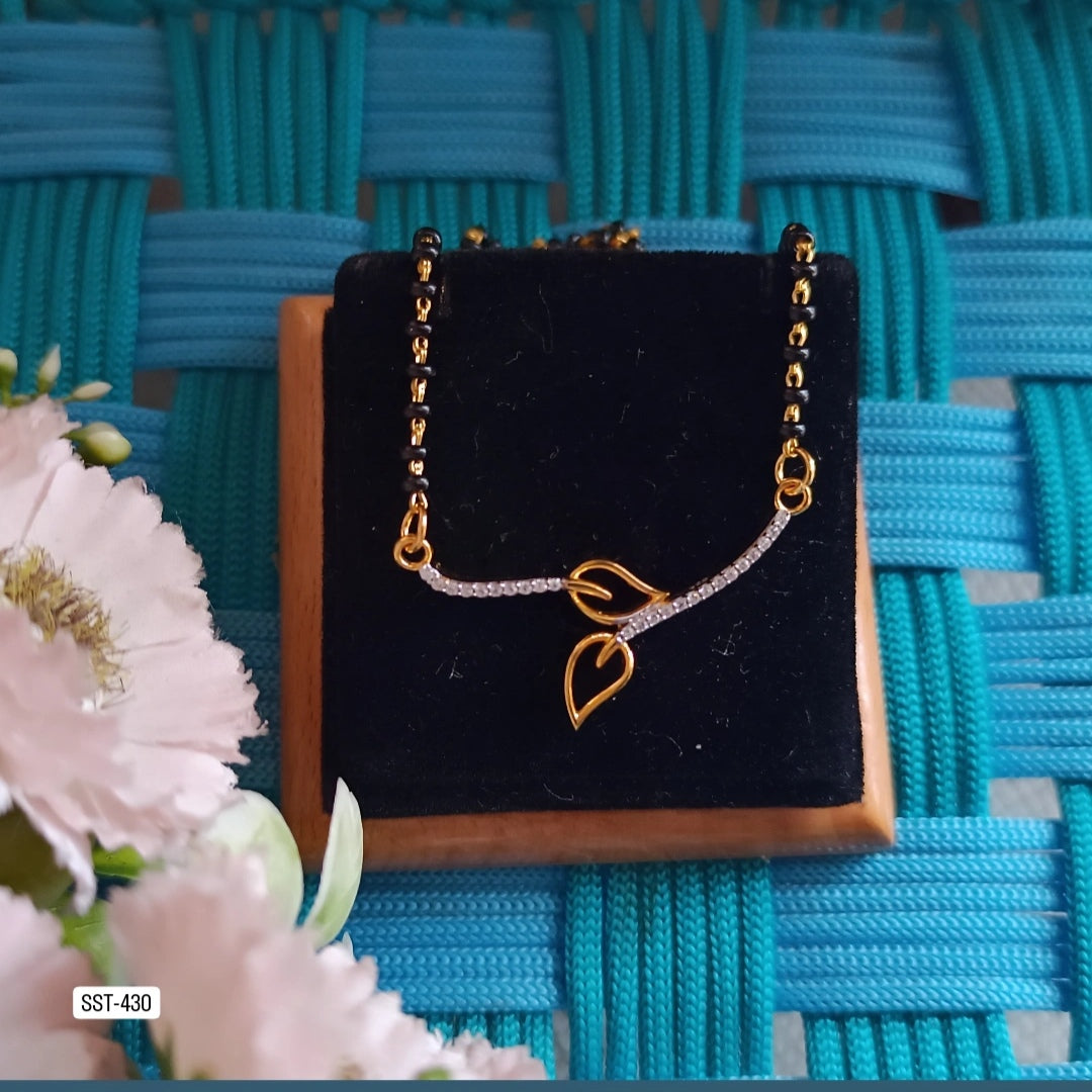 SST 430 | CHARMING LEAF MANGALSUTRA