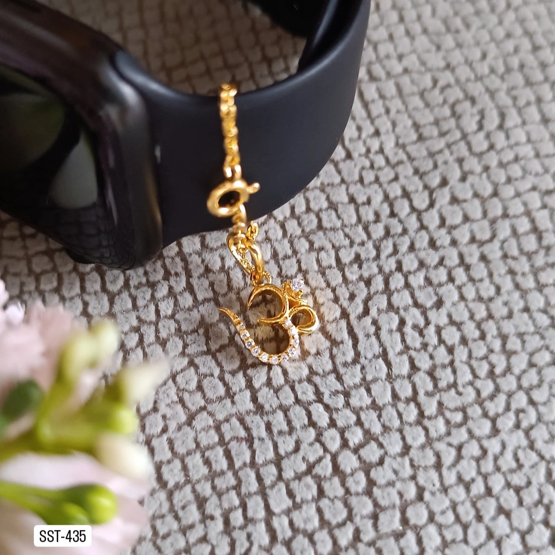 SST 435 | OM WATCH CHARM