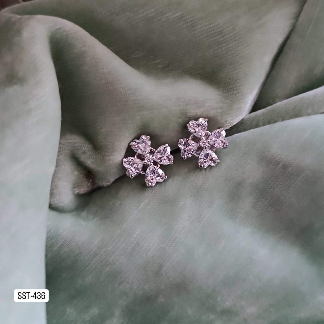 SST 436 | ELEGANT FLOWER-STYLE EARRINGS
