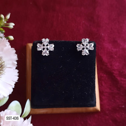 SST 436 | ELEGANT FLOWER-STYLE EARRINGS
