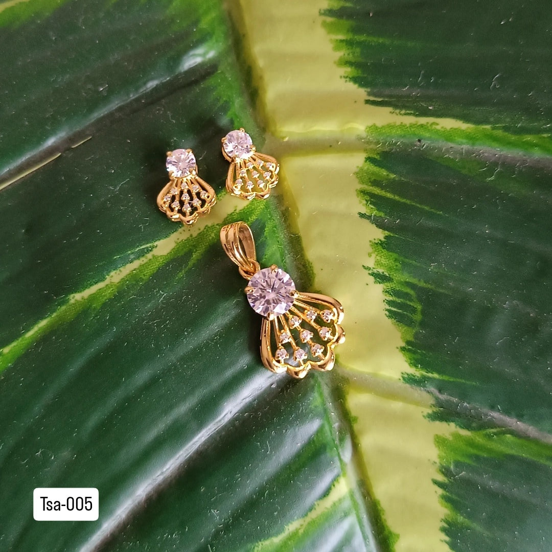 Tsa 005 | PENDANT AND EARRING SET