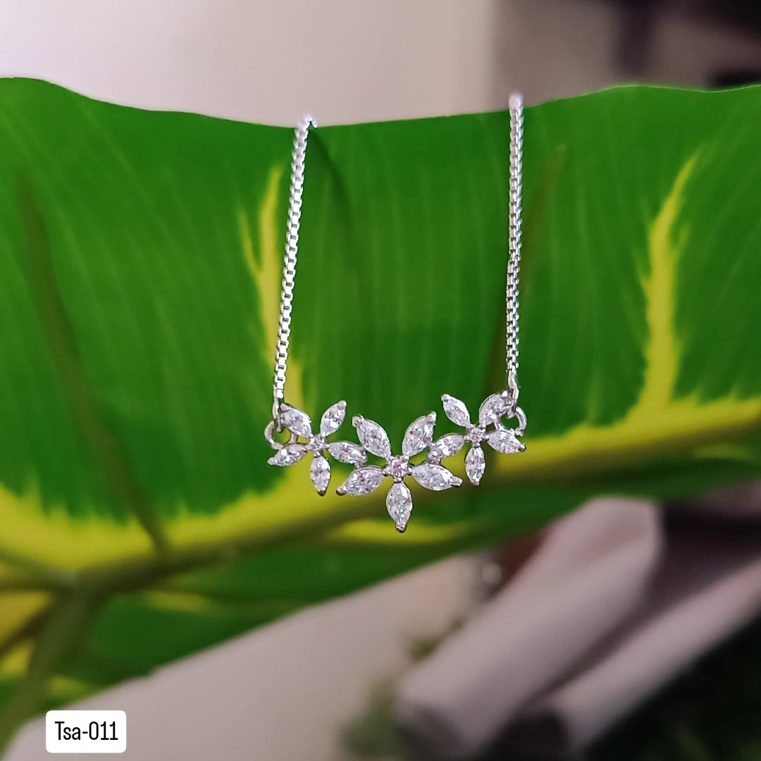 Tsa 011 |  PENDENT AND CHAIN