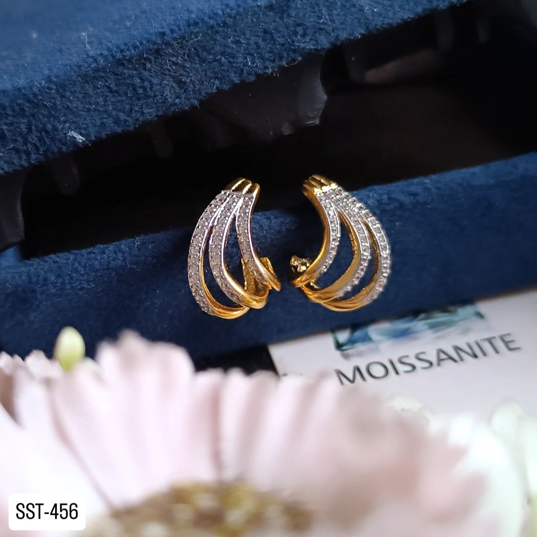 SST 456 | SPARKLING CURVED EARRINGS