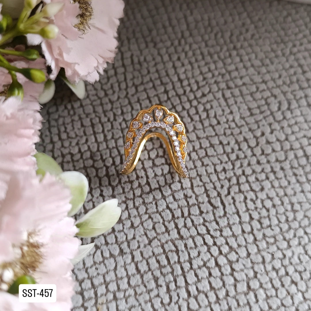 SST 457 | UNIQUE CRESCENT DESIGN STATEMENT VANKI RING