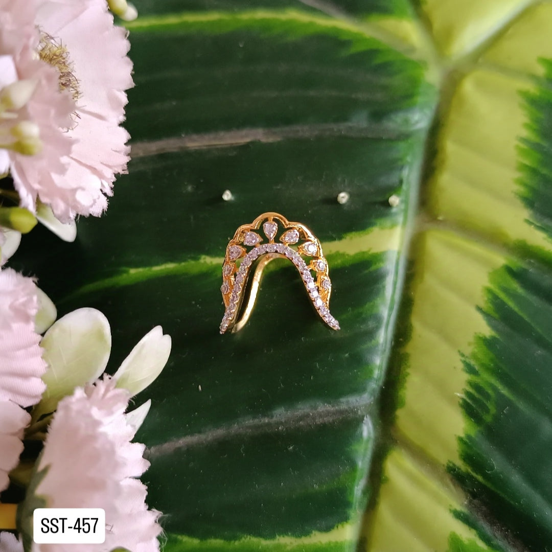 SST 457 | UNIQUE CRESCENT DESIGN STATEMENT VANKI RING