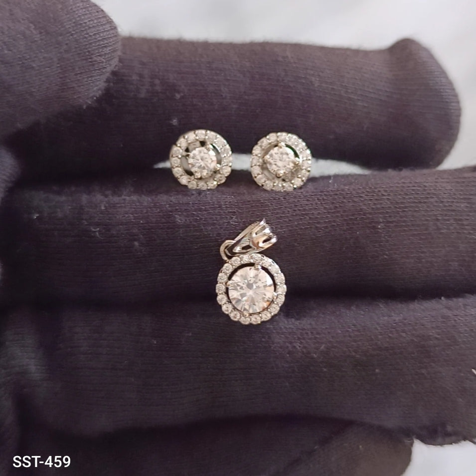 SST 459 | ELEGANT ROUND CUT PENDENT AND EARRINGS SET