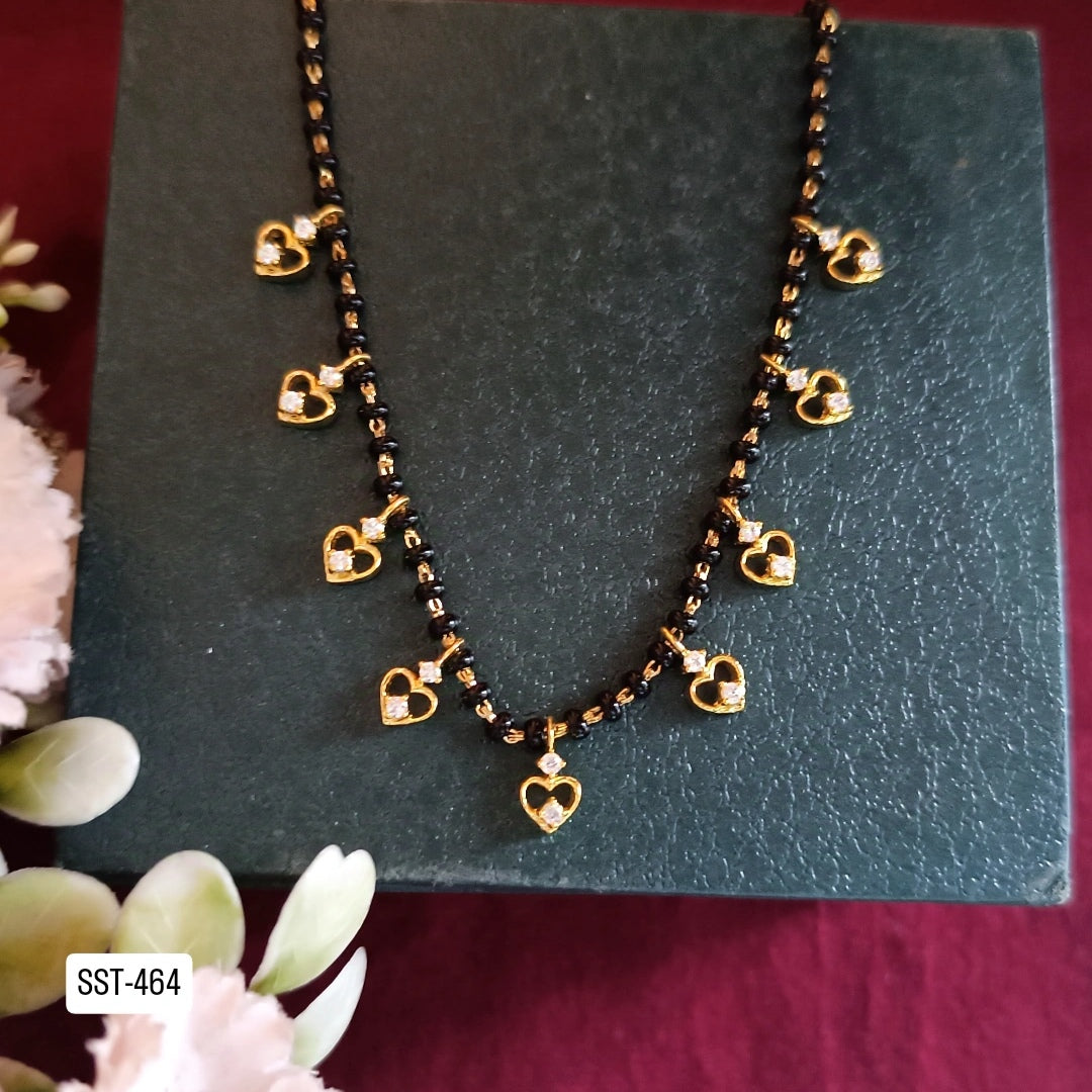 SST 464 | HEART PENDANT BLACK BEAD MANGALSUTRA