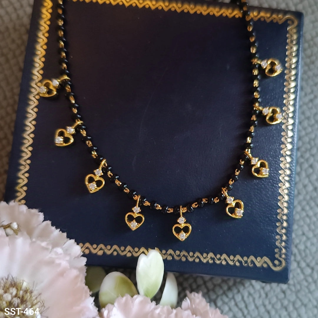 SST 464 | HEART PENDANT BLACK BEAD MANGALSUTRA