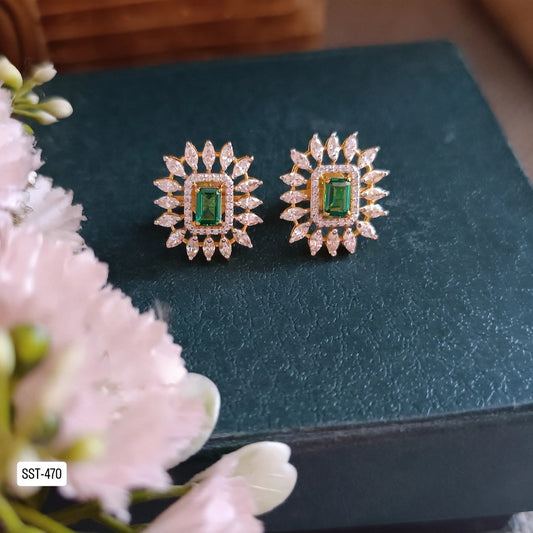 SST 470 | EMERALD CZ SQUARE STUD EARRINGS