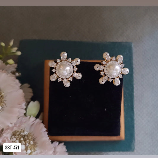 SST 471 | PEARL FLOWER STUD EARRINGS - ELEGANT SPARKLE