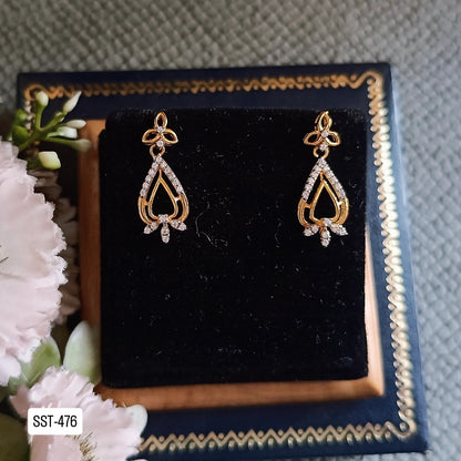SST 476 | CZ TEARDROP DANGLER EARRINGS - DELICATE SPARKLE