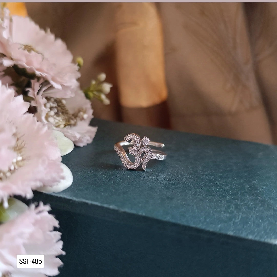 SST 485 | ELEGANT DIAMOND STUDDED OM RING