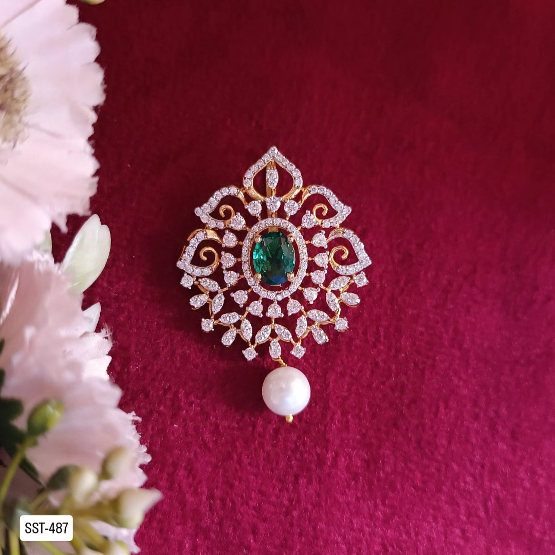 SST 487 | OPULENT FLORAL PENDENT