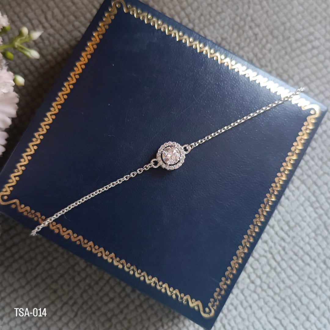 TSA 014 | CIRCLE STUD BRACELET