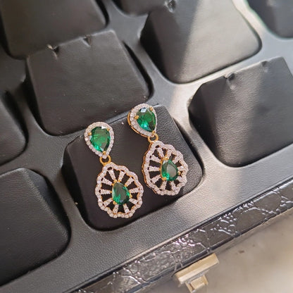 SST 379 | ELEGANT EMERALD DROP EARRINGS