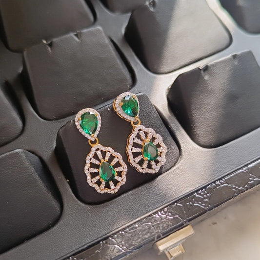 SST 379 | ELEGANT EMERALD DROP EARRINGS
