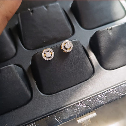 SST 381 | SPARKLING CRYSTAL STUD EARRINGS