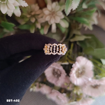 SST 492 | SPARKLING ACCENT RING