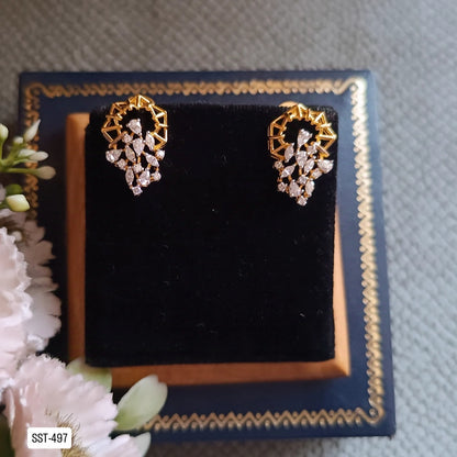 SST 497 | GEOMETRIC CLUSTER STUD EARRINGS