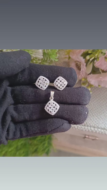 SST 276 | ELEGANT DIAMOND ACCENT PENDANT AND EARRINGS SET