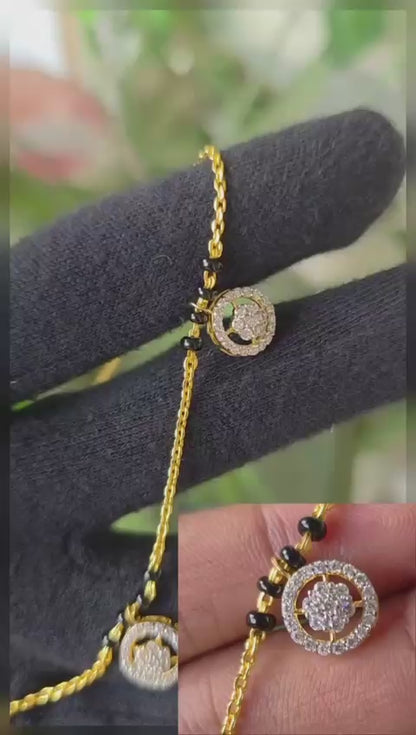 SST 396FC | SPARKLING CIRCLE CHARM MANGALSUTRA