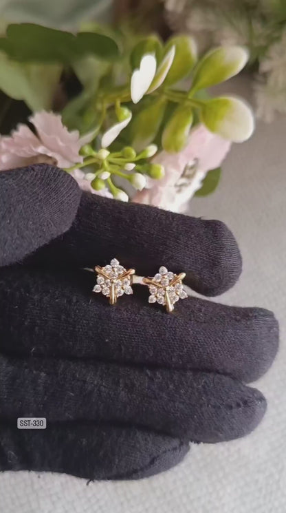 SST 330 |  STARFLOWER STUD EARRINGS