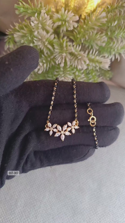 SST 307 | ELEGANT FLOWER-INSPIRED MANGALSUTRA