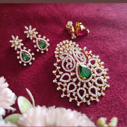 SST 291+162X | PENDANT & EARRINGS SET